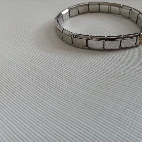 Vintage Silver Toned Composable Stainless Steel Metal Elastic K Charm Bracelet - Picture 3 of 12